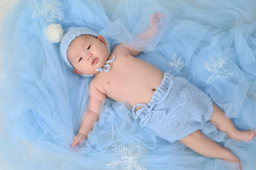 清远宝宝要不要穿袜子